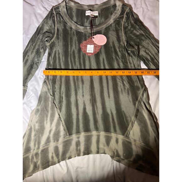Knox Rose Womens Shark Bite Top Size Small Long Sleeve Green Tie dyed Grunge NWT - Picture 3 of 6